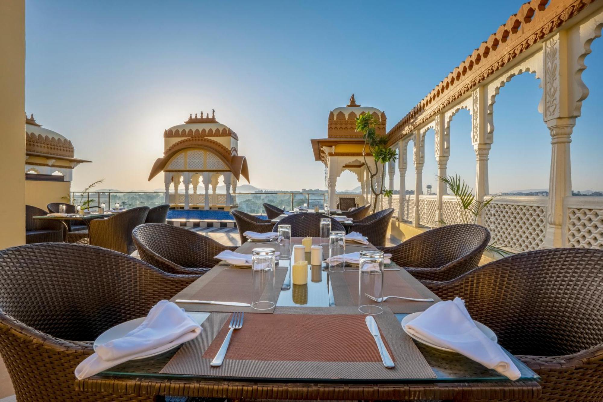 Sterling Balicha Udaipur Hotel Ngoại thất bức ảnh
